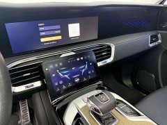 FAW Red Flag E-HS9 2022 690km Range Flagship Edition Six-Seater - ფოტო 18