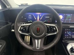 FAW Red Flag E-HS9 2022 690km Range Flagship Edition Six-Seater - ფოტო 10