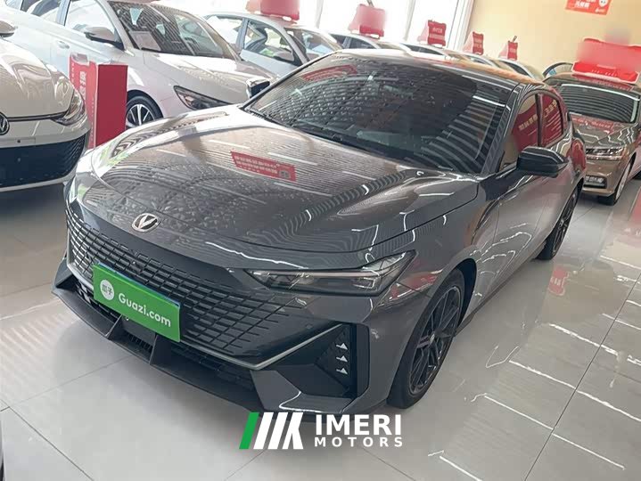 Changan UNI-V 1.5T premium