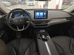 Hongqi E-QM5 2023 Facelift Basic Travel Edition - ფოტო 10