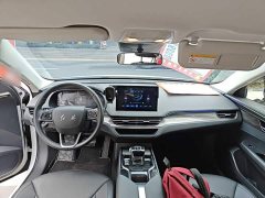 Hongqi E-QM5 2022 431km Charging Enjoyment Edition - ფოტო 10