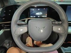 Hongqi EH7 2025 600 Smart Select Edition - ფოტო 11