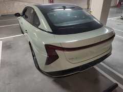 Hongqi EH7 2025 600 Smart Select Edition - ფოტო 5