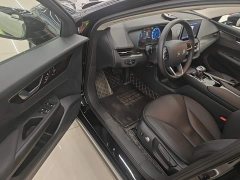 Hongqi E-QM5 2023 Facelift Basic Travel Edition - ფოტო 16