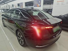 Hongqi E-QM5 2023 Facelift Basic Travel Edition - ფოტო 5