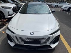 Changan UNI-V 2022 1.5T ZunGui Edition - ფოტო 2