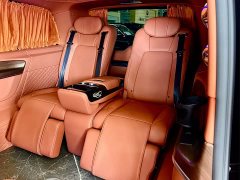 Mercedes-Benz V-Class 2021 V 260 L Long Wheelbase Premium Edition - ფოტო 11