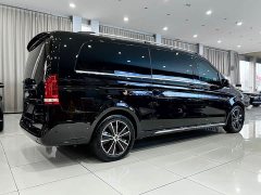 Mercedes-Benz V-Class 2022 V 260 L Long Wheelbase Premium Edition - ფოტო 3