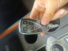 Changan UNI-V 2022 1.5T ZunGui Edition - ფოტო 9