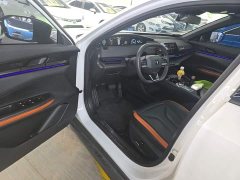 Changan UNI-V 1.5T High-Performance Edition - ფოტო 12