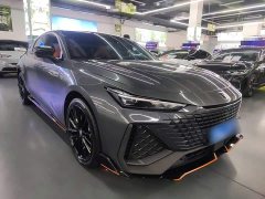 Changan UNI-V 2023 2.0T speed version - ფოტო 4