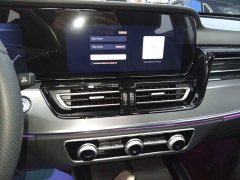 Hongqi HS5 2023 Qixiang Pro Edition - ფოტო 9