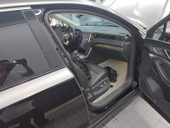 Hongqi HS7 PHEV 2024 2.0T PHEV four-wheel drive Qichang version 6 seats - photo 11