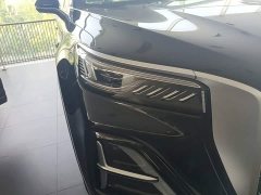 Hongqi HS5 2025 2.0T two-wheel drive Qixiang Pro version - ფოტო 13