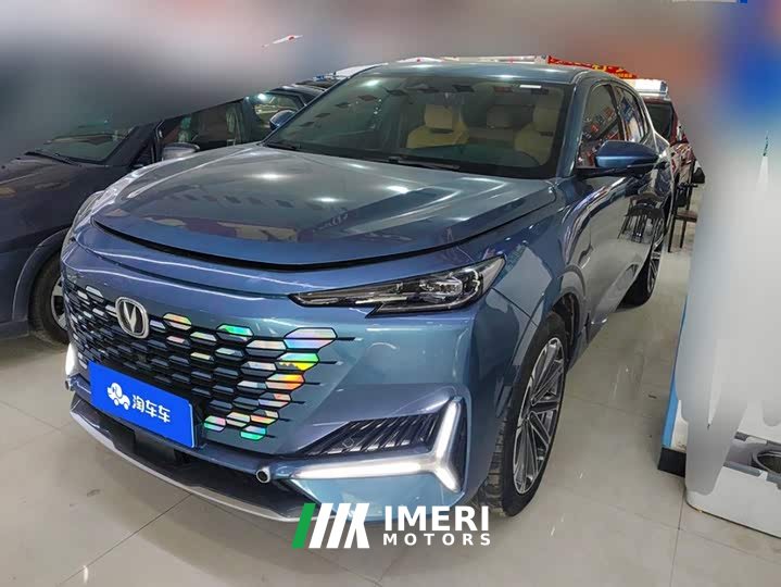 Changan UNI-K 2.0T AWD Premium
