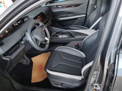 Changan UNI-V 2023 1.5T Prestige Edition - ფოტო 15