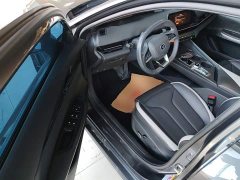 Changan UNI-V 2023 1.5T Prestige Edition - ფოტო 16