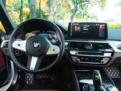 BMW 5 Series 2022 Facelift II 525Li M Sport Package - ფოტო 19