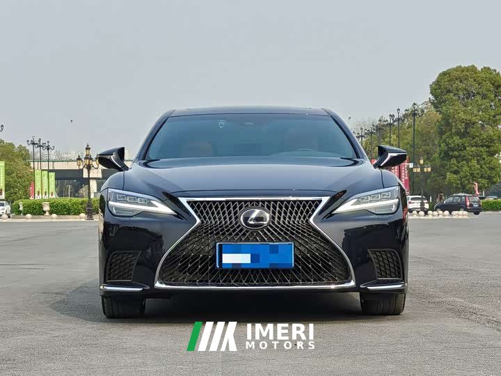 Lexus LS 2020 500h Excellence Edition National VI - ავტომობილი ჩინეთიდან