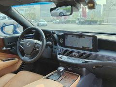 Lexus LS 2020 500h Excellence Edition National VI - ფოტო 11