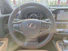 Lexus LS 2020 500h Excellence Edition National VI - ფოტო 17