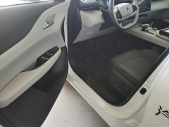 Changan UNI-Z PHEV 2025 125km Battleship - ფოტო 16