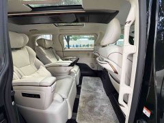 Lexus LM 2023 500h six-seater premium version - ფოტო 16