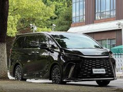 Lexus LM 2023 500h six-seater premium version - ფოტო 3