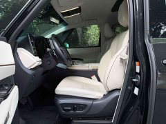 Lexus LM 2023 500h six-seater premium version - ფოტო 5