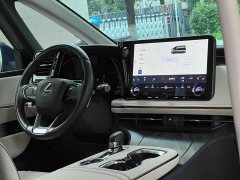 Lexus LM 2023 500h six-seater premium version - ფოტო 9