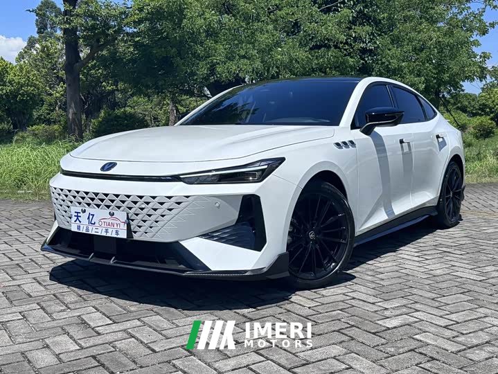 Changan UNI-V 2024 1.5T noble sports