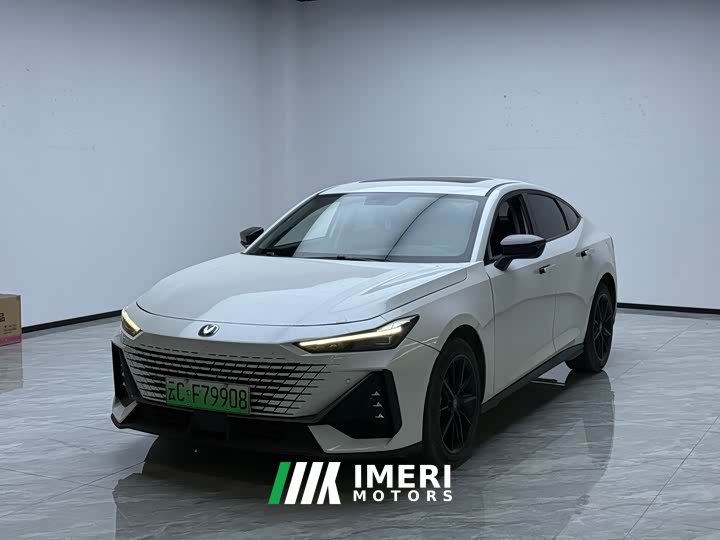 Changan UNI-V Smart iDD Smart iDD 1.5T 113km smart fun