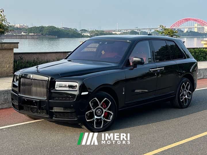 Rolls-Royce Cullinan Black Badge