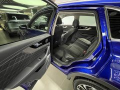 Hongqi HS5 2019 2.0T Zhilian Qixiang four-wheel drive version - photo 10