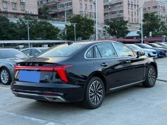 Hongqi H5 2025 2.0T automatic Qichang version - ფოტო 5