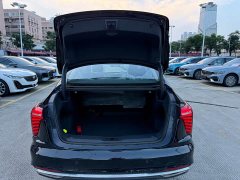 Hongqi H5 2025 2.0T automatic Qichang version - ფოტო 8
