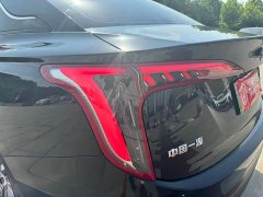 FAW Red Flag E-QM5 431km Charging Comfort Edition - ფოტო 10