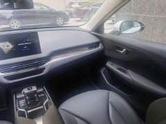 Hongqi E-QM5 2021 online appointment charging basic version 4 seats - ფოტო 20