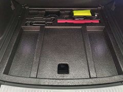 Hongqi HS5 2022 Facelift 2.0T Intelligent Flagship Edition - ფოტო 17