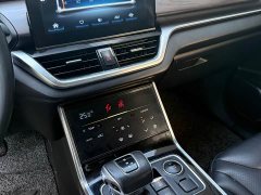Hongqi E-HS3 2019 Zhilian Qiyue 2WD version - ფოტო 11
