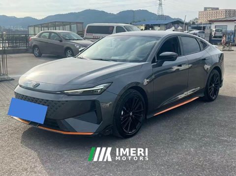 2024 Changan UNI-V 1.5T Premium Sport - ავტომობილი ჩინეთიდან