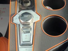Changan UNI-V 1.5T Premium Sport - ფოტო 10