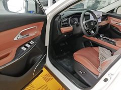 Changan CS75 2026 PRO 1.5T DCT Luxury 7-Seater - ფოტო 16
