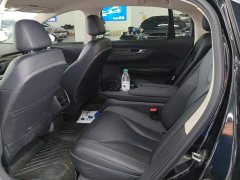 Hongqi E-QM5 2021 Charging Didi Edition - ფოტო 11