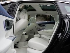 Mercedes-Benz EQE 2025 500 4MATIC Pioneer Edition - ფოტო 9