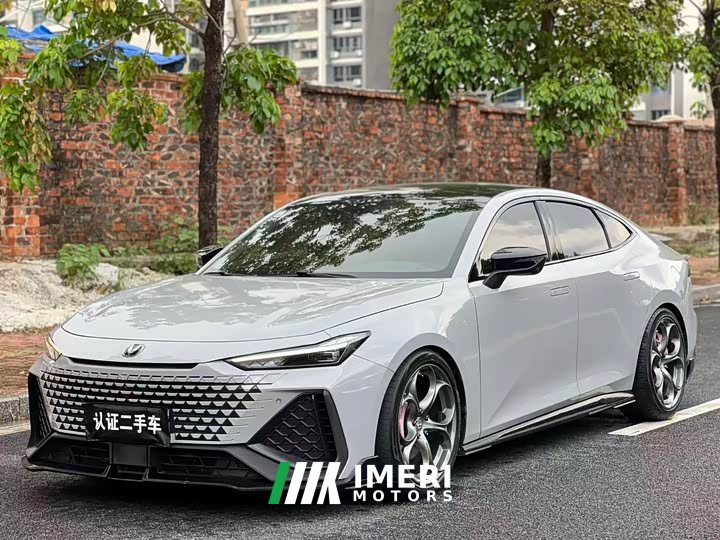 Changan UNI-V 2022 2.0T sharp version - ავტომობილი ჩინეთიდან