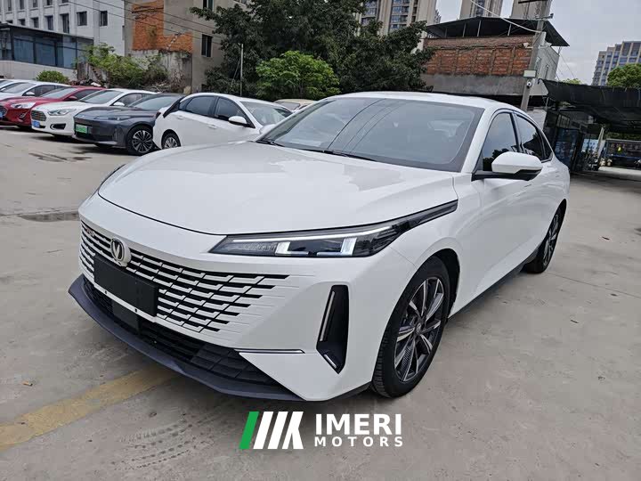Changan Yida Blue Whale NE 1.5T GDI DCT flagship