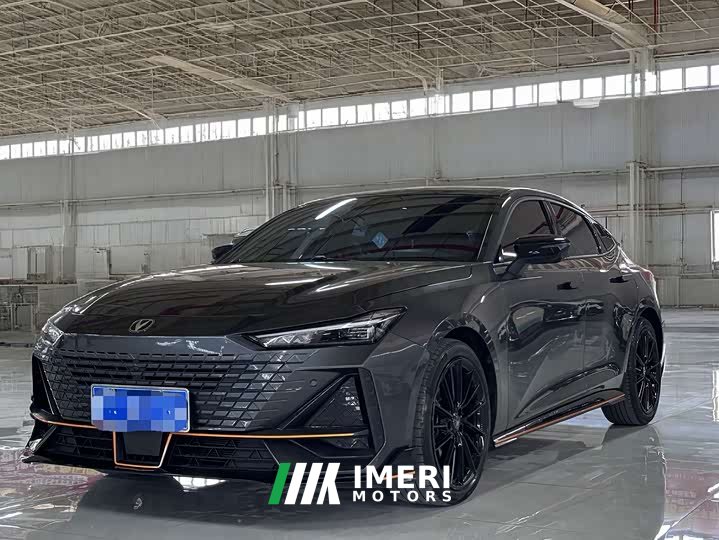 Changan UNI-V 2022 1.5T sports version