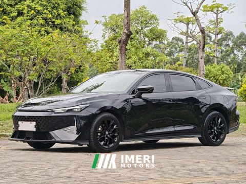 2024 Changan UNI-V 1.5T Premium - ავტომობილი ჩინეთიდან