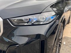 BMW X5 2023 xDrive 40Li Exclusive M Sports Night Package - ფოტო 4